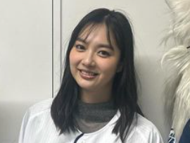 新川優愛